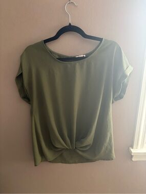 SO Olive Green Short Sleeve Blouse